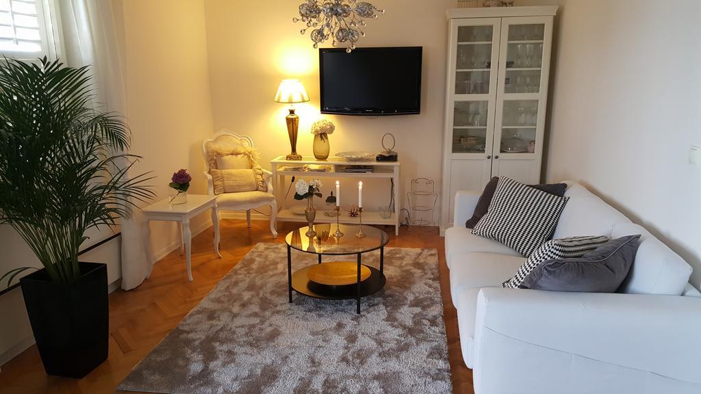Apartments Vinko Сплит Екстериор снимка